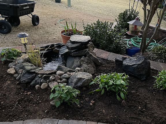 5th image of 917 Cobblestone Cir