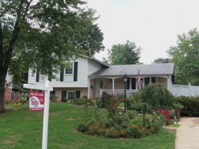 1st image of 9513 Sudley Manor Dr