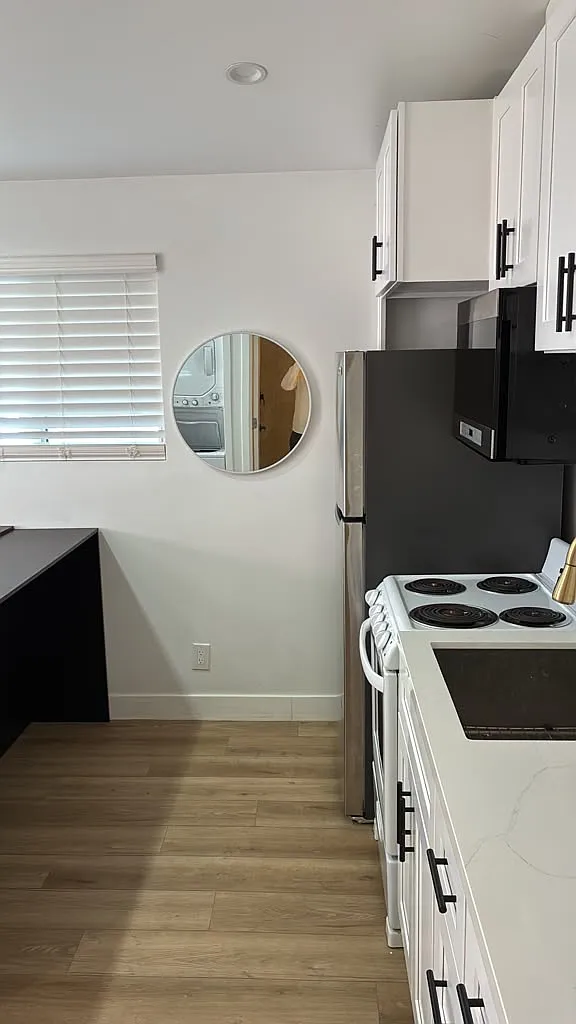 1 bed, 460 sqft, $2,500 — Photo 4