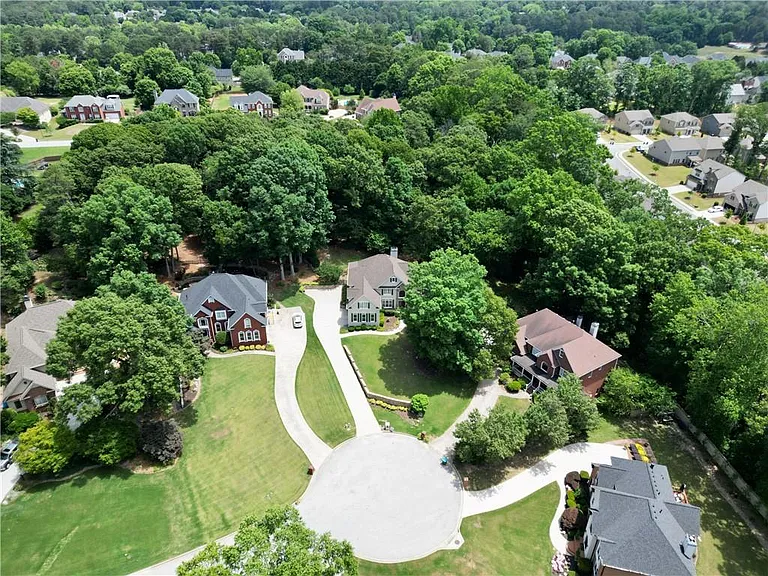 1792 Bristol Farms Ct — Photo 61