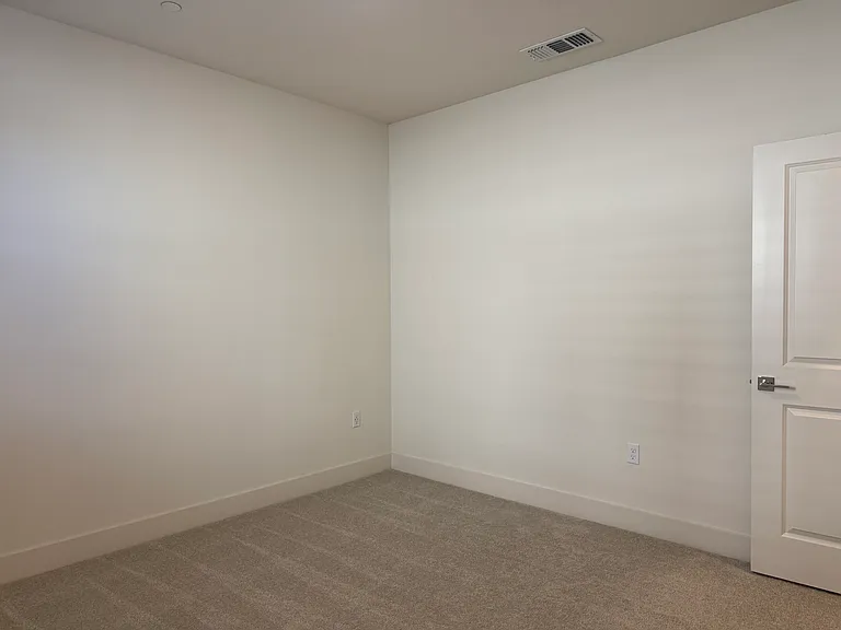 5512 Ironwood Ave — Photo 13