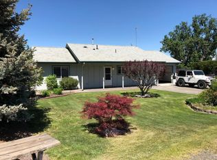 120 Kinne Ln, Selah, WA 98942