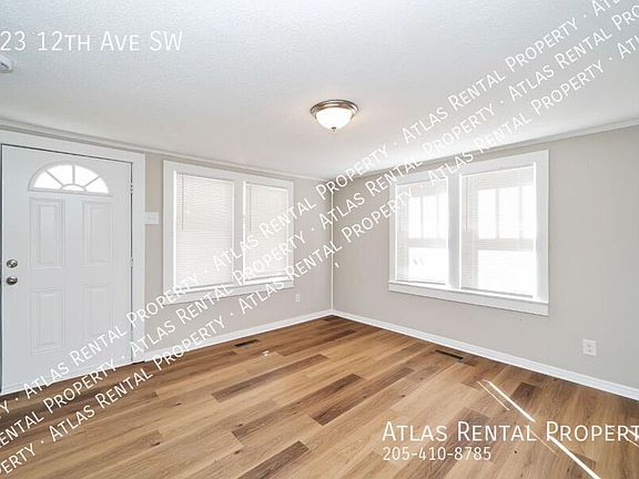5th image of 223 12th Ave SW