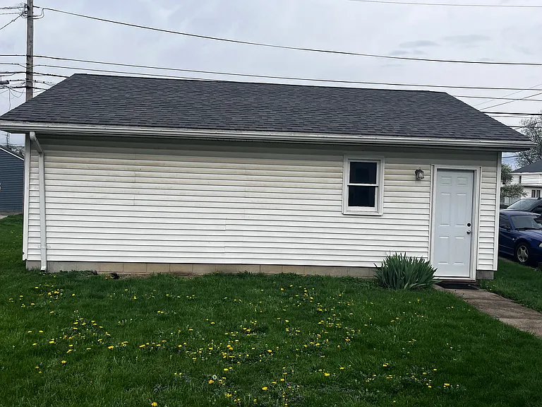 708 Rawson Ave — Photo 25