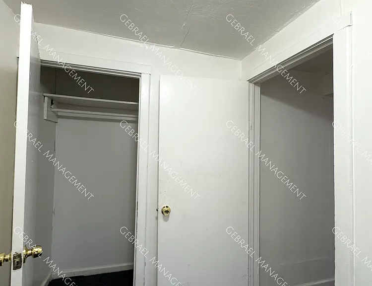 5485 Detroit St — Photo 5