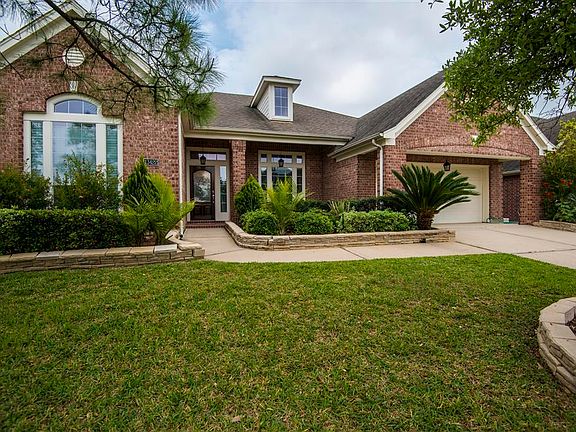 2nd image of 13422 Northspring Bend Ln