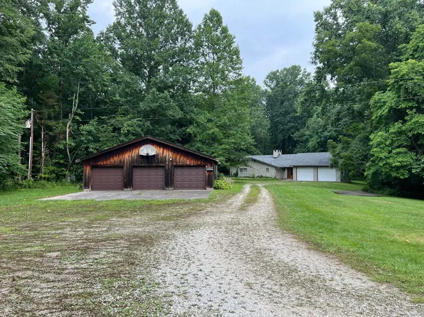 10127 N County Road 100 W, Batesville, IN 47006