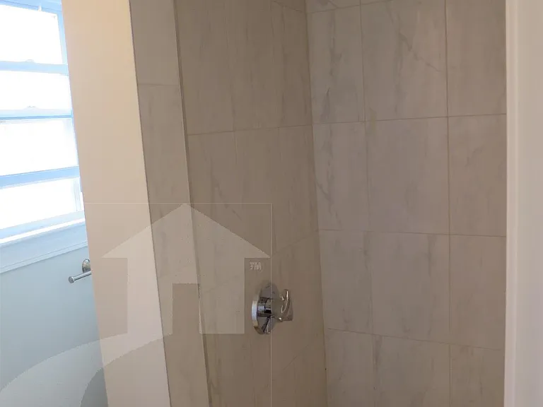 55 Marion St — Photo 9