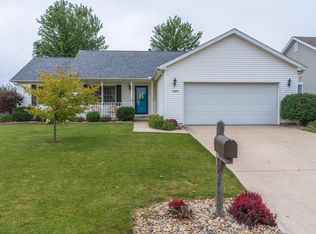 1803 Chuck Murray Dr, Normal, IL 61761