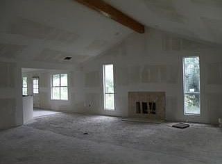 1st image of 64 E Chalmette Cir