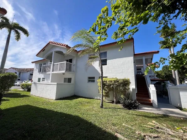 15355 SW 76th Ter APT 205, Miami, FL 33193