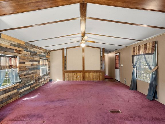 4th image of 1390 Rea Rd