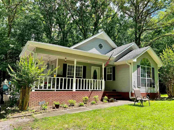 562 Cotton Gin Rd, Russellville, AL 35653