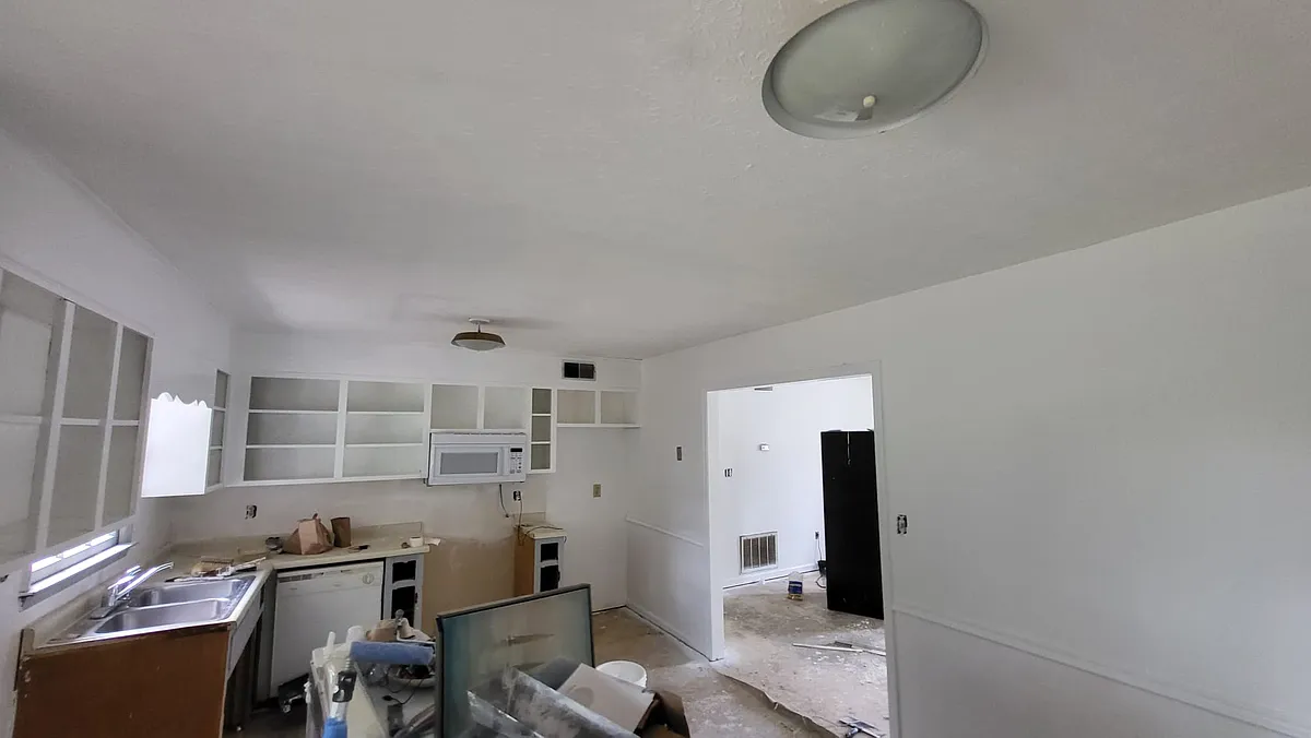 Building Photo - 120 Barrington Pl #2