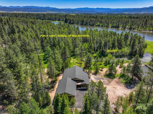 12930 Dawn Dr, Donnelly, ID 83615