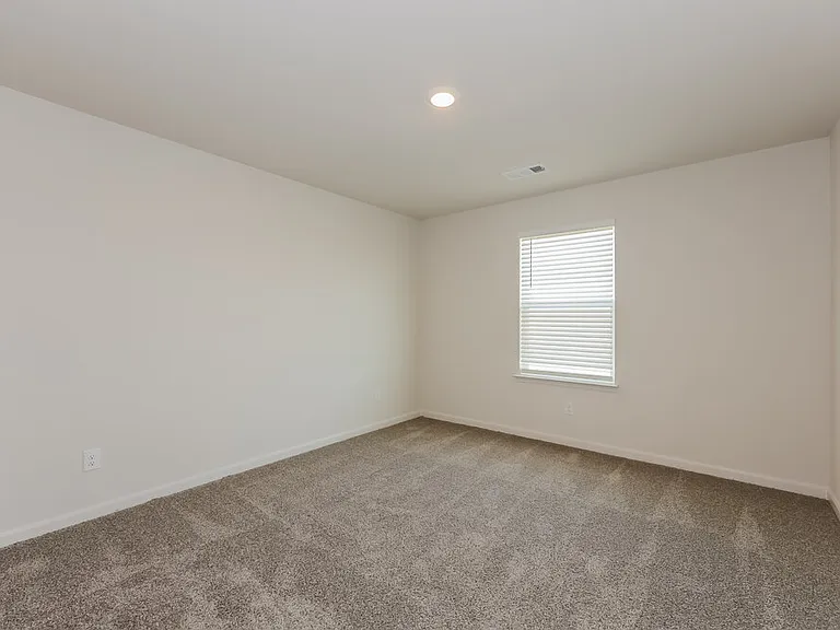 1417 Woodwinds Dr — Photo 13