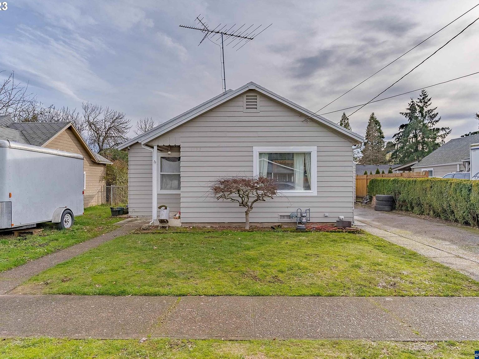 1128 N 1st St, Woodburn, OR 97071 Zillow