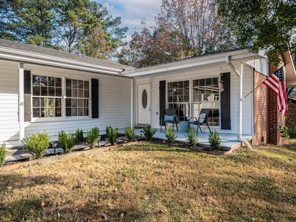 65 Walnut Ln, Manchester, TN 37355