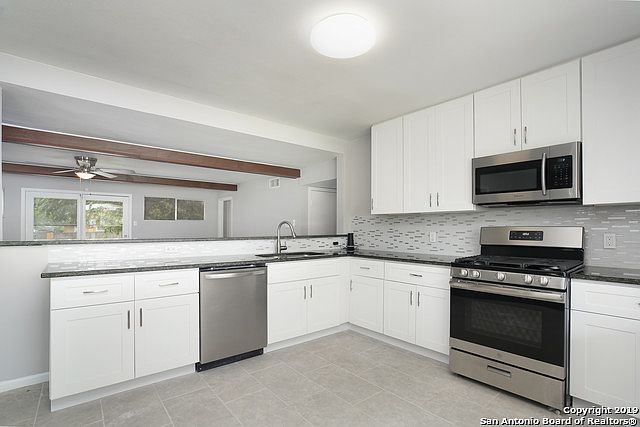 1st image of 642 Blakeley Dr