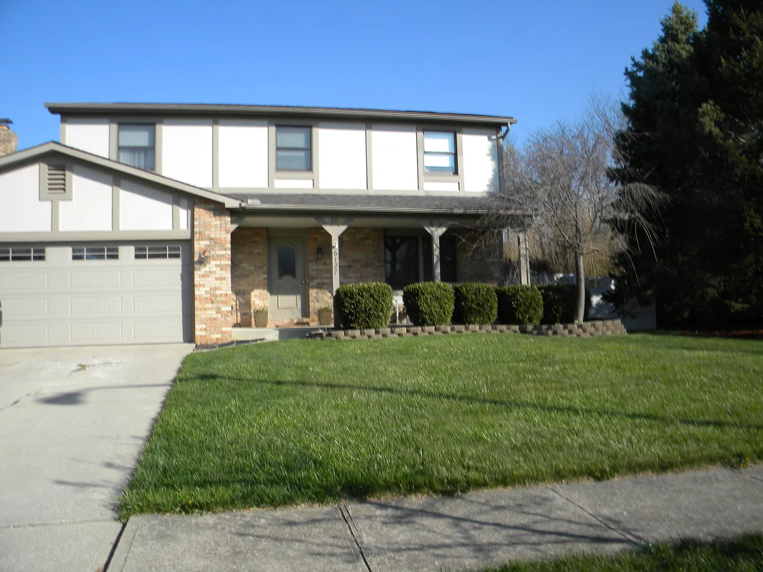 6127 Catawba Dr photo 1