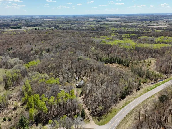 26904 Cedar Rd, Cushing, MN 56443