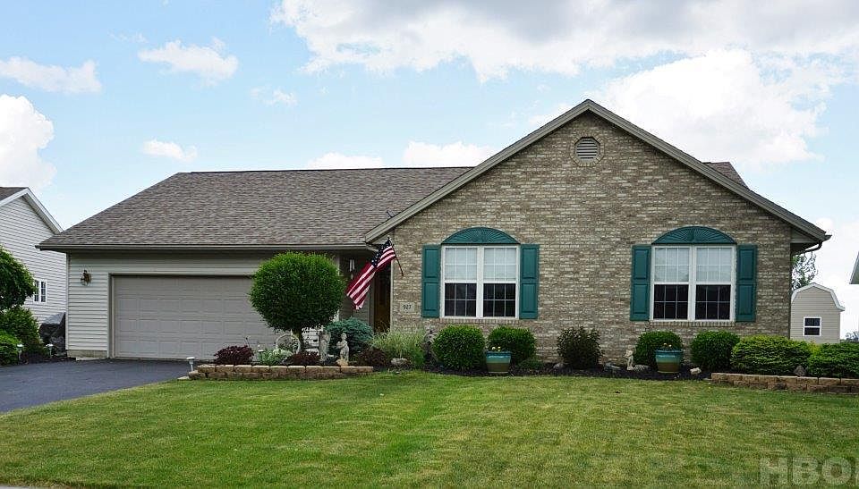 1st image of 927 Country Creek Dr
