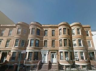 3016 34th St, Astoria, NY 11103