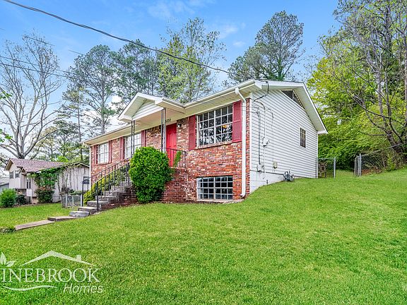 2nd image of 5230 Baggett Dr