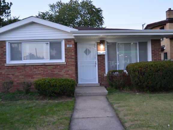 2nd image of 666 E Sibley Blvd