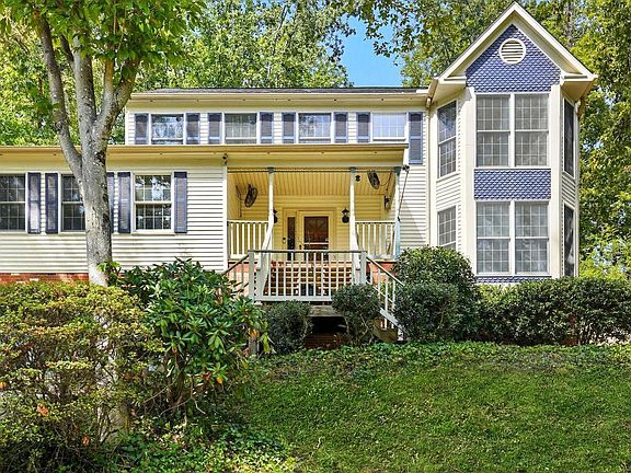 2nd image of 2425 Harpoon Dr