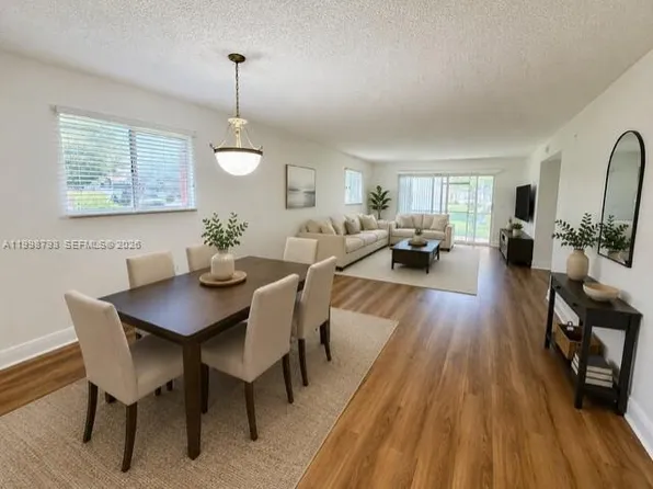 1600 SW 127th Way APT 101C, Pembroke Pines, FL 33027