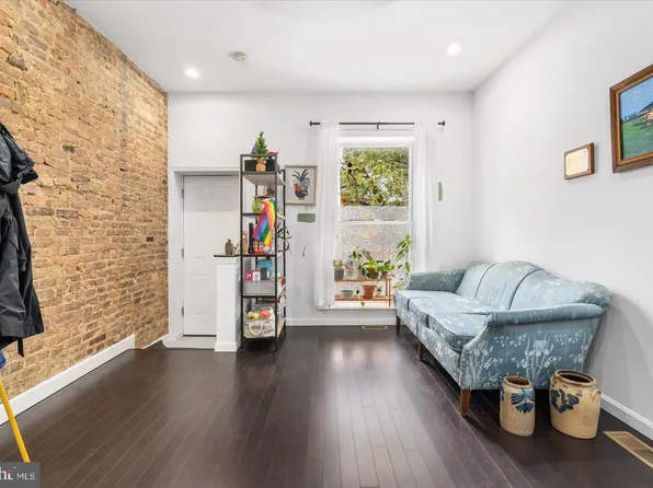 435 E 27th St, Baltimore, MD 21218