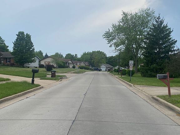 5th image of 109 Hickory Dr