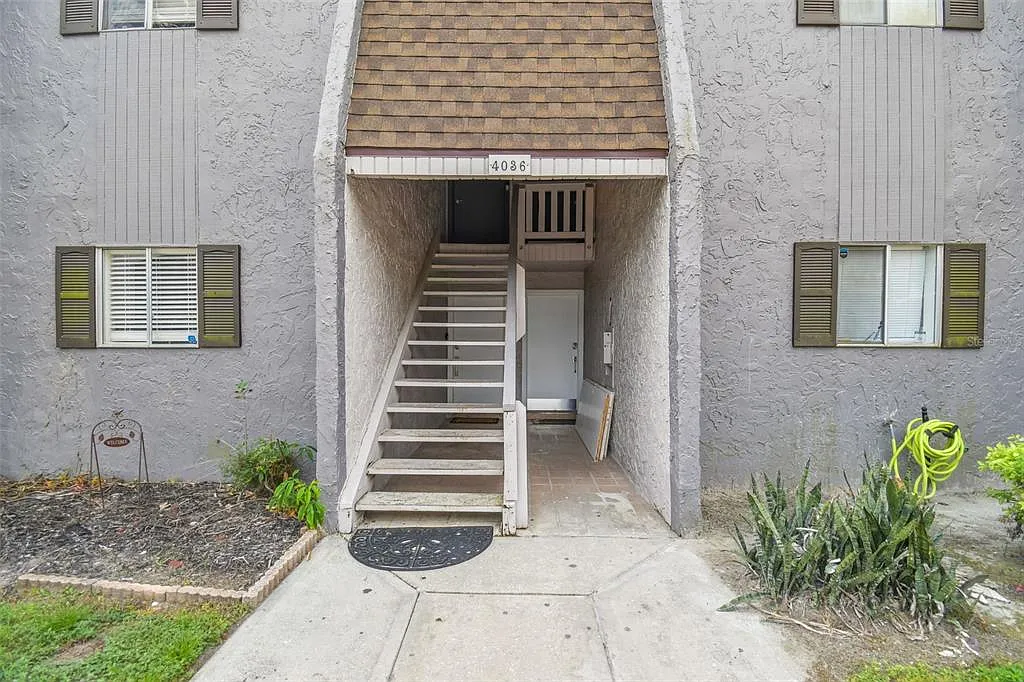 3 bed, 2.0 bath, 1437 sqft, $2,150 — Photo 3