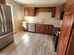 21 England Rd, Morgantown, WV 26508