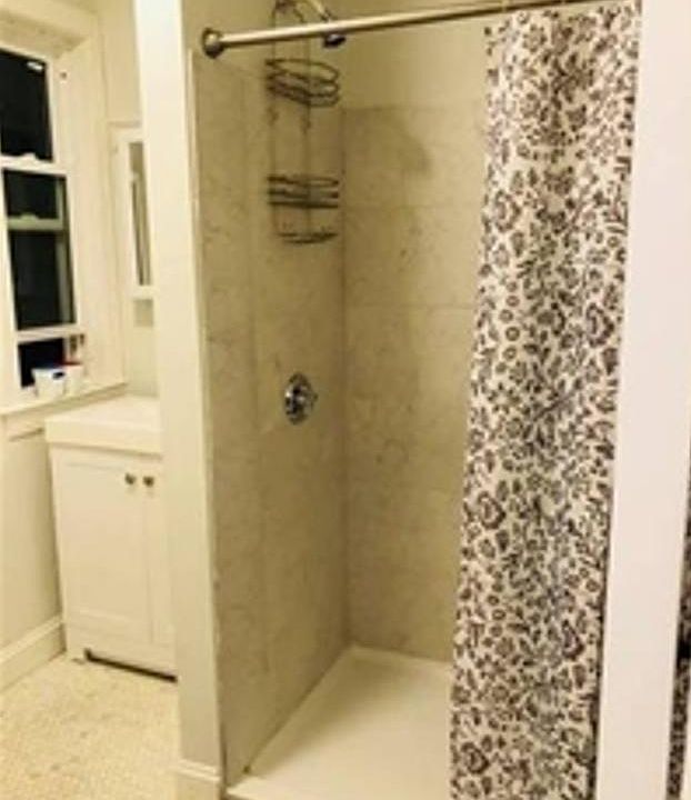 Stand up shower