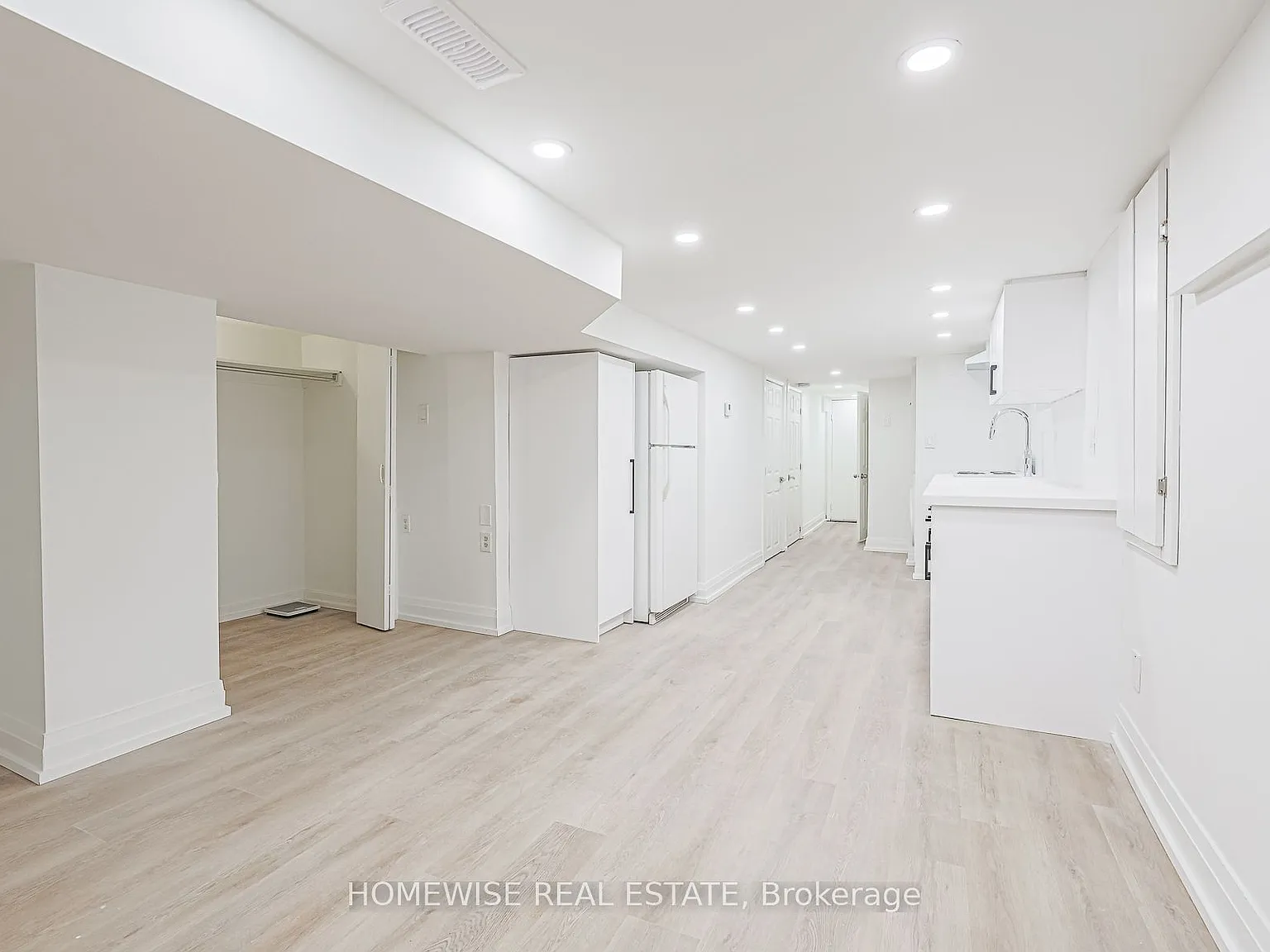 2 bed, $2,000 — Photo 2