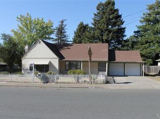 2036 Linwood Ave, Santa Rosa, CA 95404