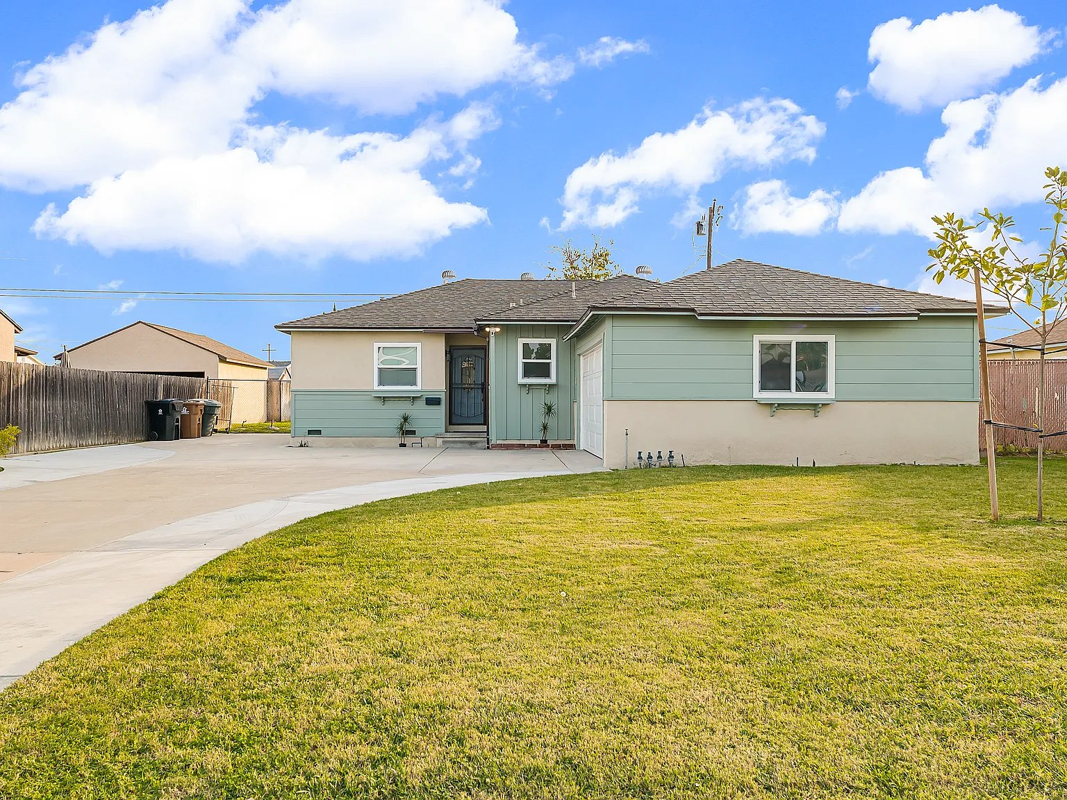 3 bed, 1138 sqft, $8,000 — Photo 3