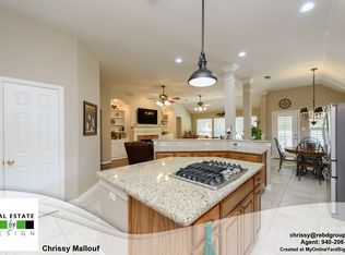 2212 Woods Edge Ct, Corinth, TX 76210