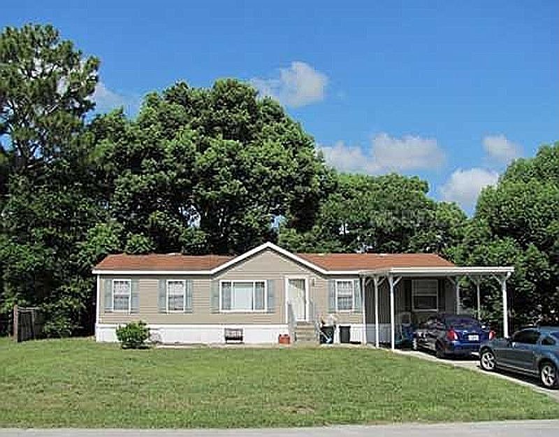 1st image of 690 Bayou Dr
