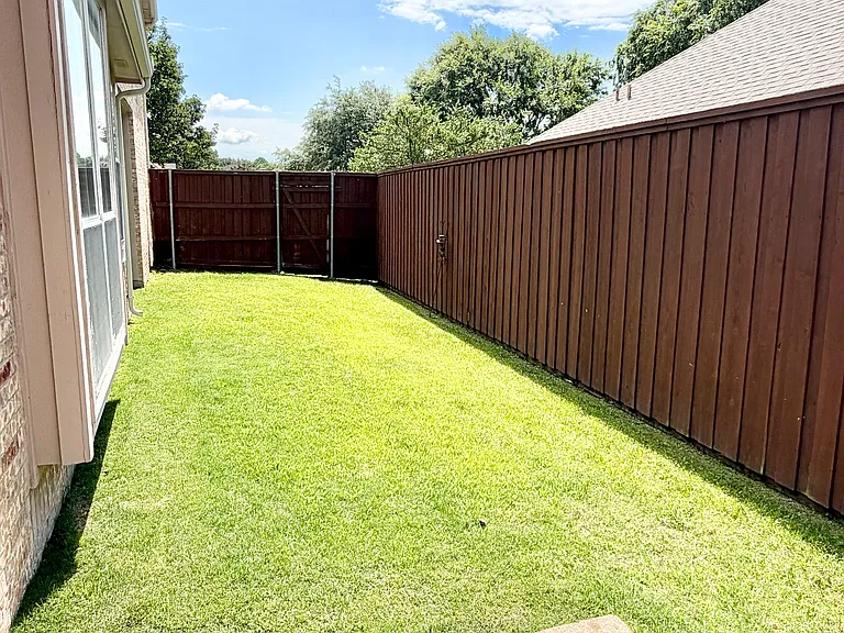 507 Gifford Dr — Photo 22