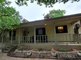 110 Molokini Dr, Bastrop, TX 78602