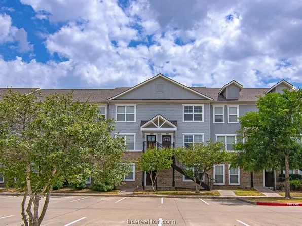 1725 Harvey Mitchell Pkwy S APT 1525, College Station, TX 77840
