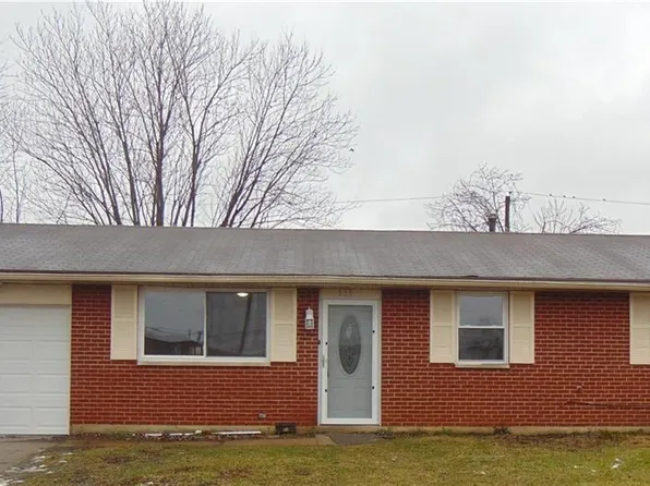 711 Longvale Dr, Dayton, OH 45417