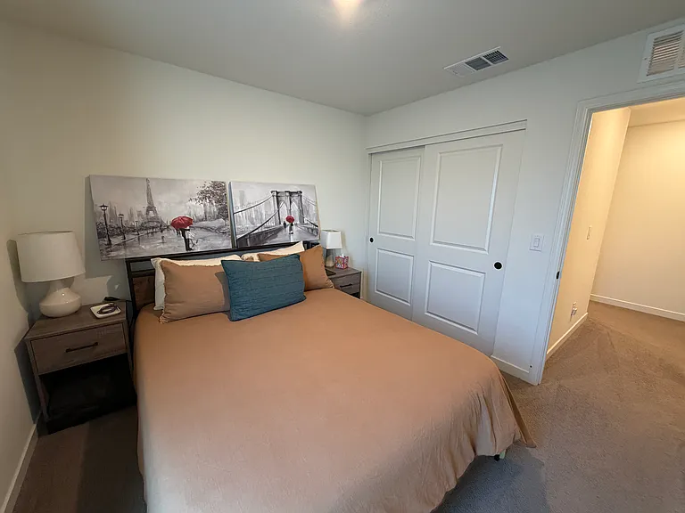 8716 Scenic Sky Dr — Photo 16