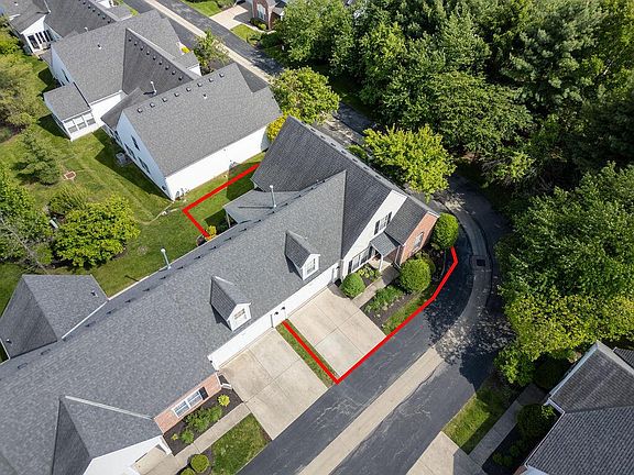 4th image of 8626 Lazelle Commons Dr