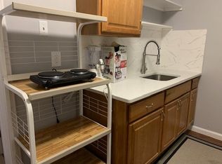 404 70th St, Guttenberg, NJ 07093
