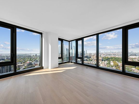 3rd image of 18 6th Ave APT 4915