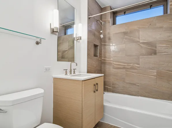 15 Cliff Street image 2 of 30